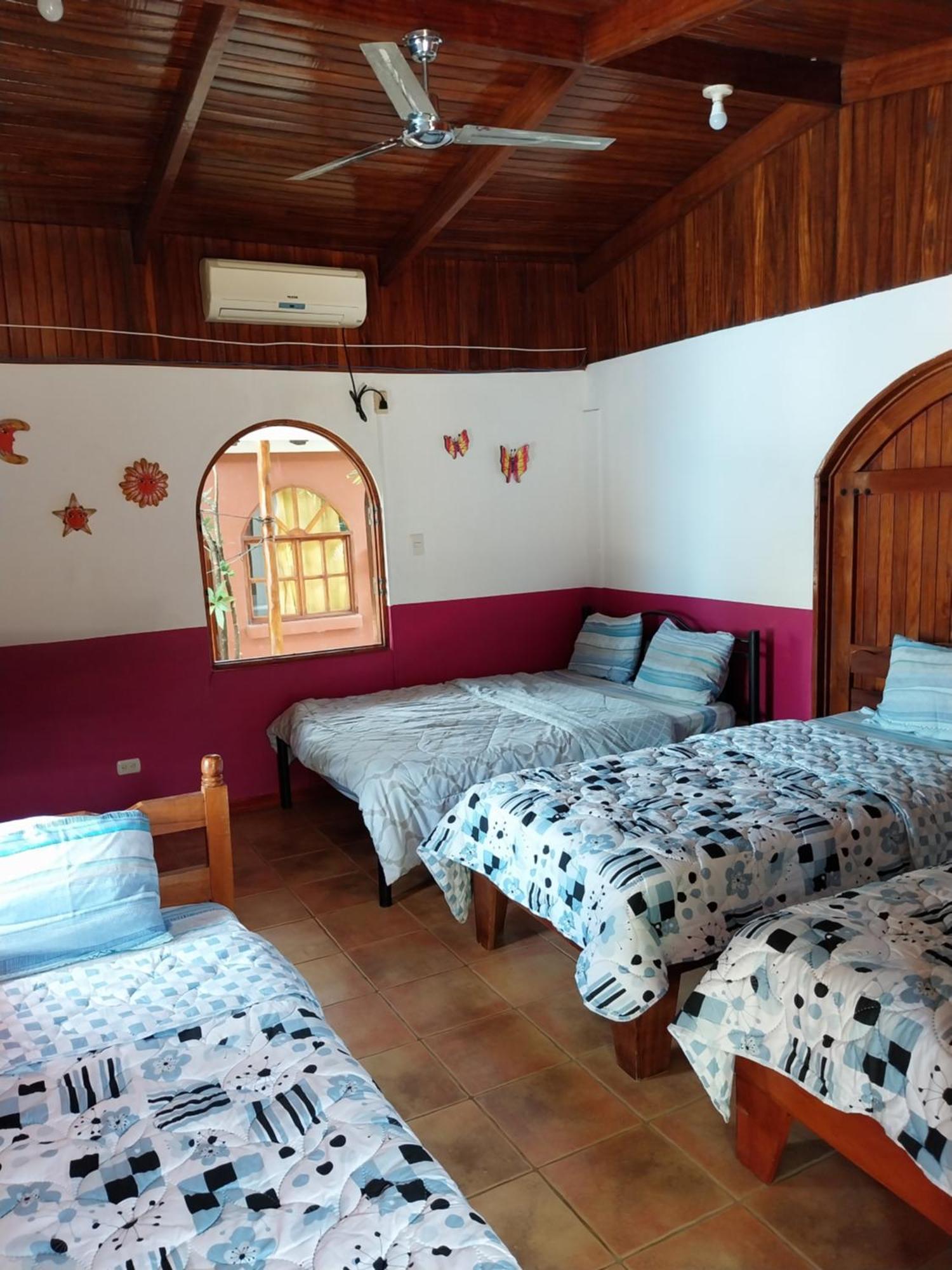 Las Cabinas Del Sueno 니코야 외부 사진
